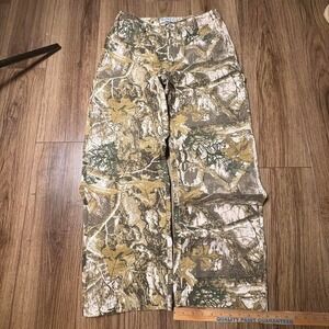 Blue Age camo cargo pants Size 9
0076